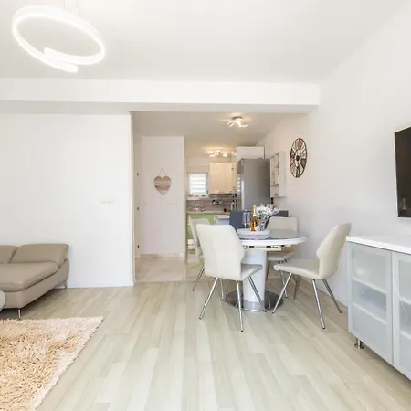 Gea Maris Apartment *